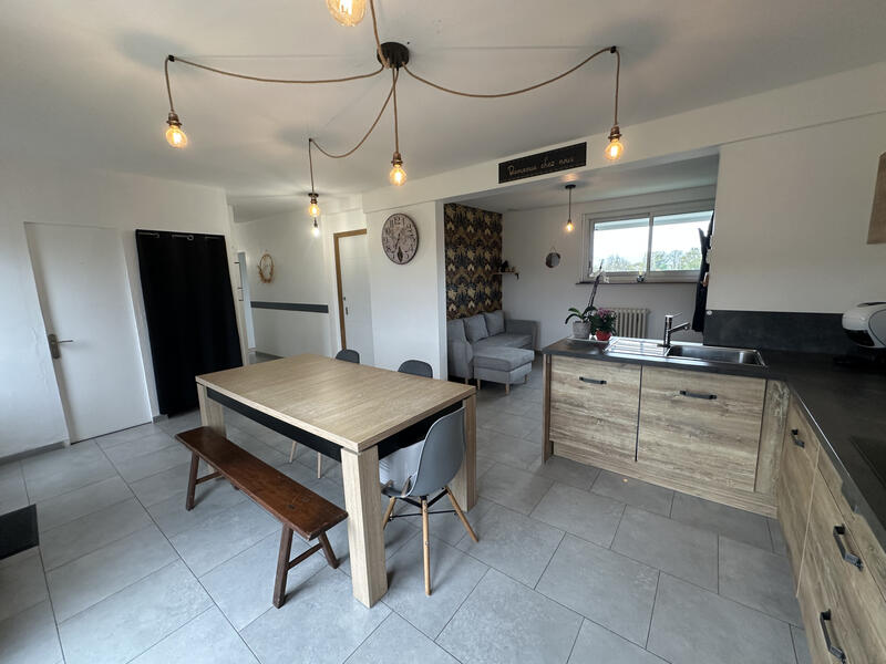 Maison - 73 m² - 5 pièces