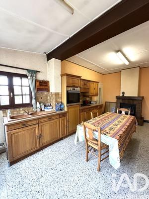 Maison - 85 m² - 5 pièces