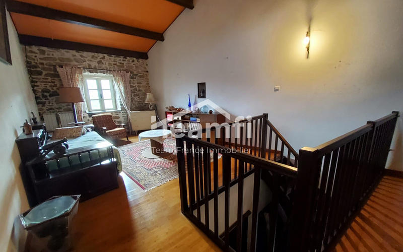 Maison - 160 m² - 6 pièces