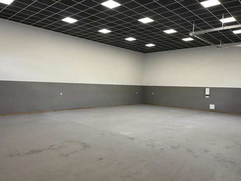 Local d'activité / Entrepôt - 184 m²