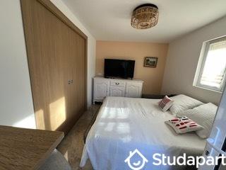 Chambre - 10 m² - 1 pièce