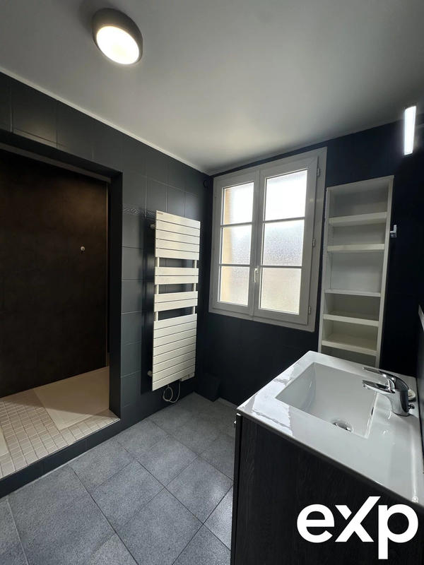 Maison - 122 m² - 7 pièces