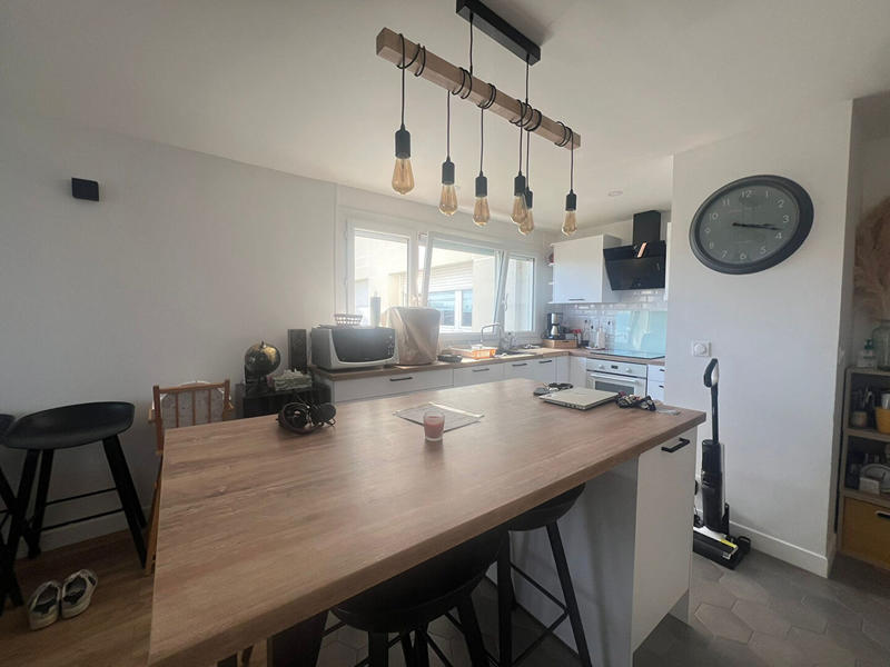 Appartement - 65 m² - 3 pièces