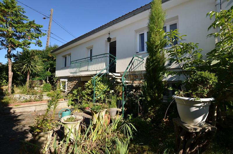 Maison - 120 m² - 7 pièces