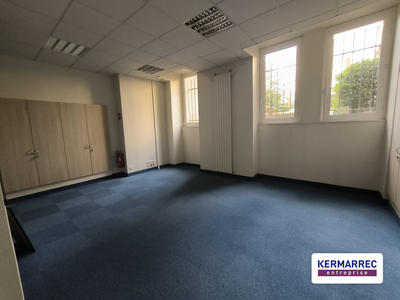 Bureau - 88 m²