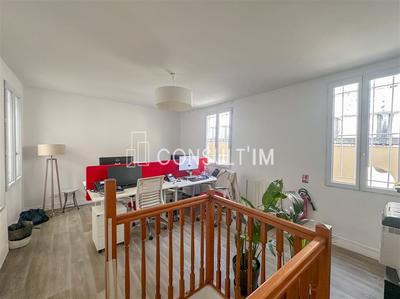 Bureau - 70 m² - 4 pièces