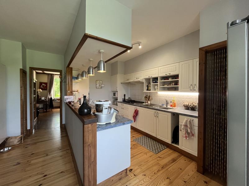 Maison - 198 m² - 8 pièces