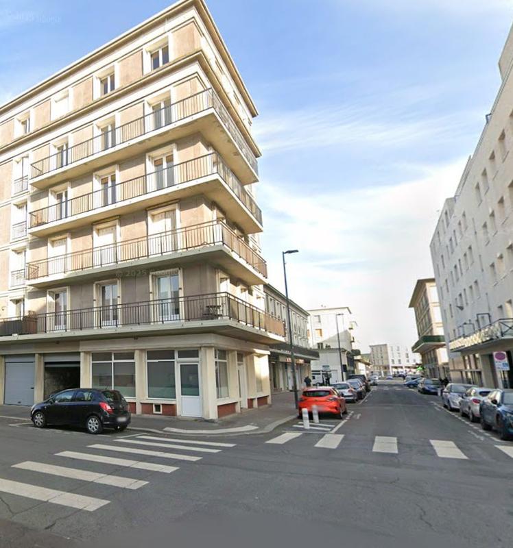 Local commercial - 66 m²