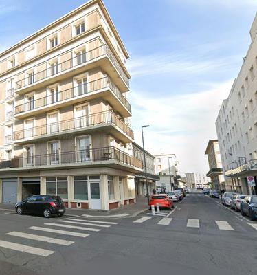 Local commercial - 66 m²