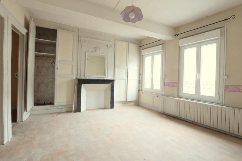 Local commercial - 369 m² - 14 pièces