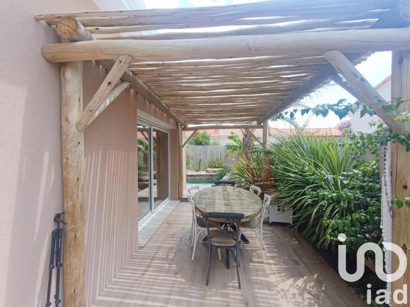 Maison - 95 m² - 4 pièces