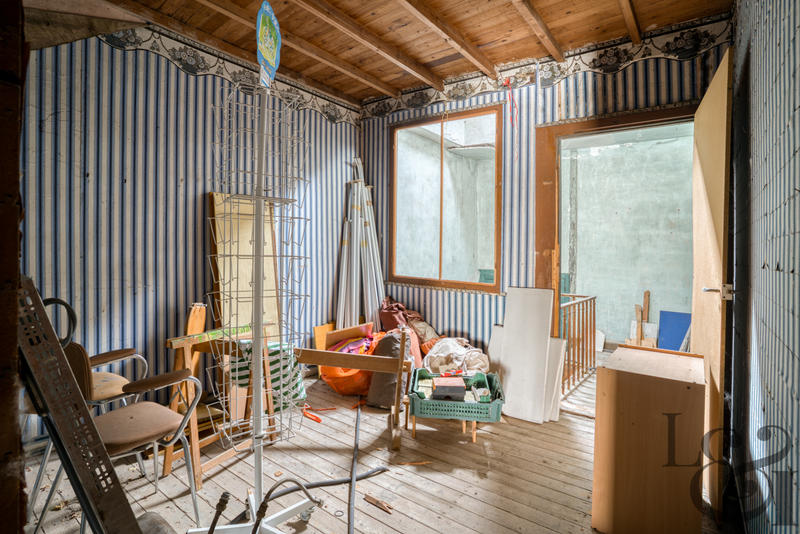 Maison - 210 m² - 8 pièces