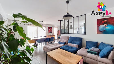 Maison - 101 m² - 5 pièces