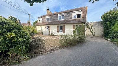 Maison - 105 m² - 4 pièces