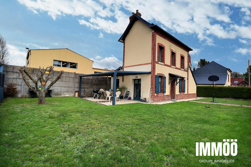 Maison - 95 m² - 4 pièces