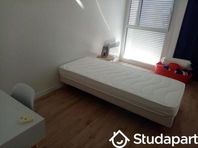 Chambre - 11 m² - 1 pièce
