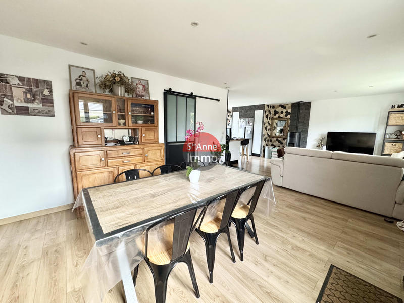 Maison - 137 m² - 7 pièces