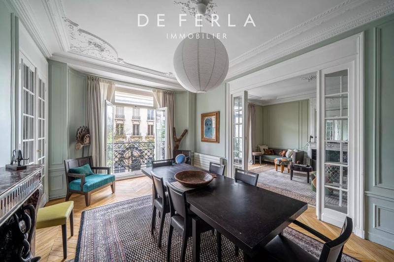 Appartement - 145 m² - 5 pièces