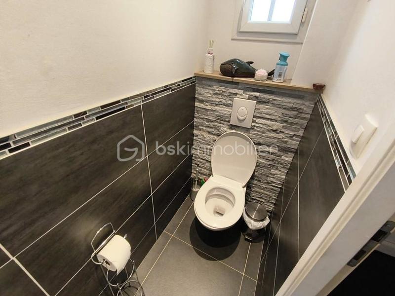 Pavillon - 114 m² - 6 pièces