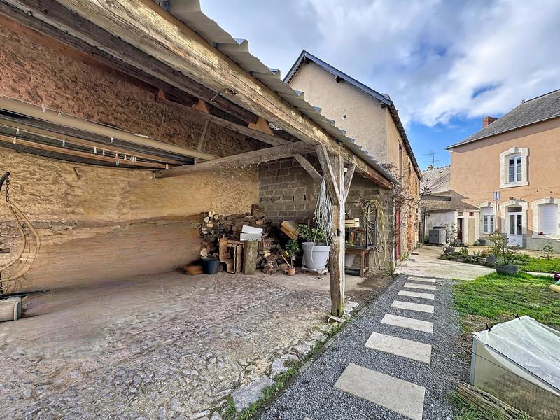 Maison - 226 m² - 8 pièces