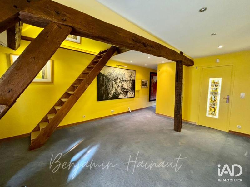 Local commercial - 240 m²