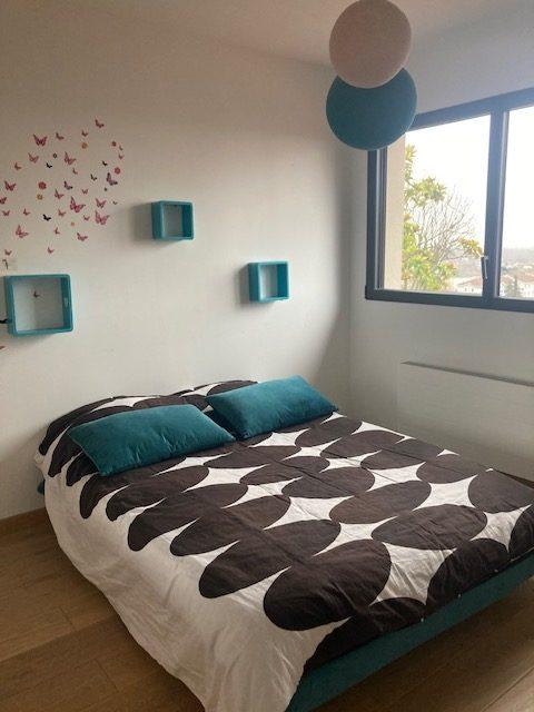 Maison - 201 m² - 6 pièces