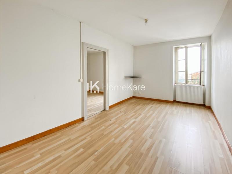 Maison - 200 m² - 6 pièces