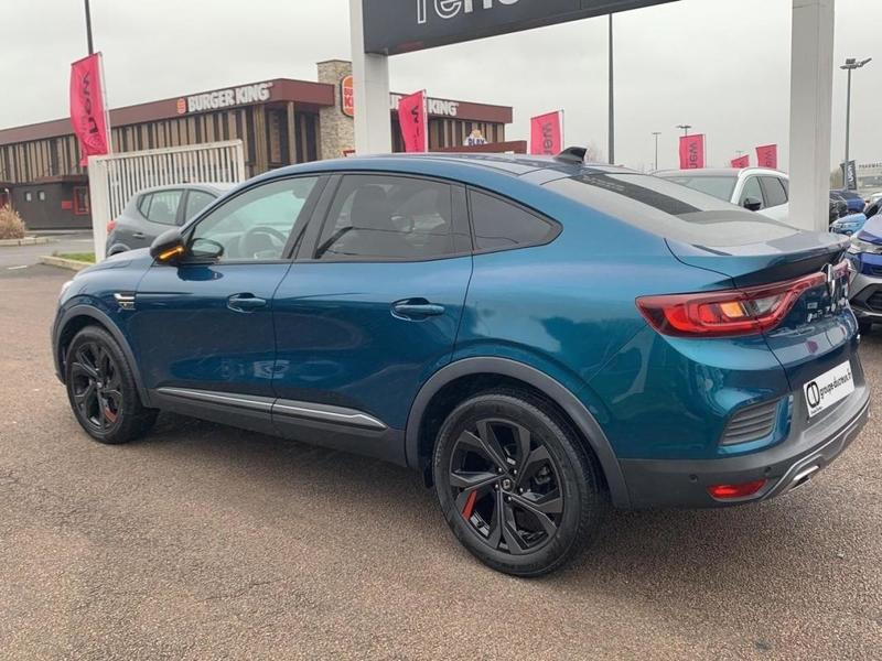 Renault Arkana E-Tech 145 - 21b R.S. Line