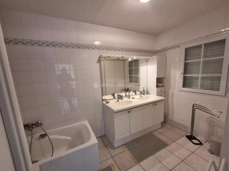 Maison - 150 m² - 5 pièces