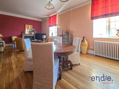 Duplex - 159 m² - 6 pièces