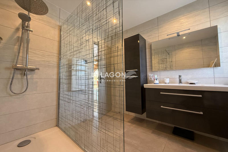 Appartement - 89 m² - 4 pièces