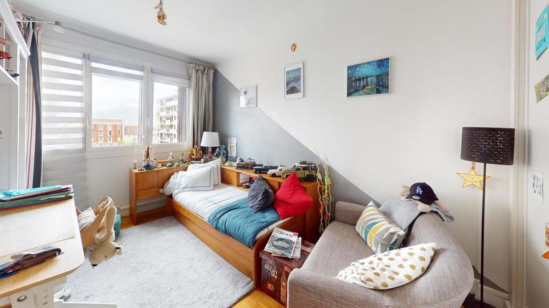 Appartement - 88 m² - 4 pièces