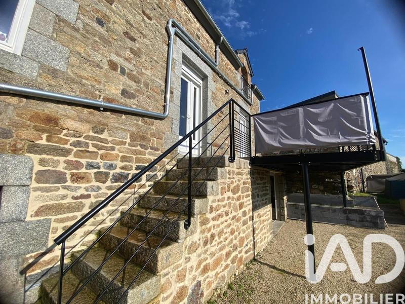 Maison - 98 m² - 4 pièces