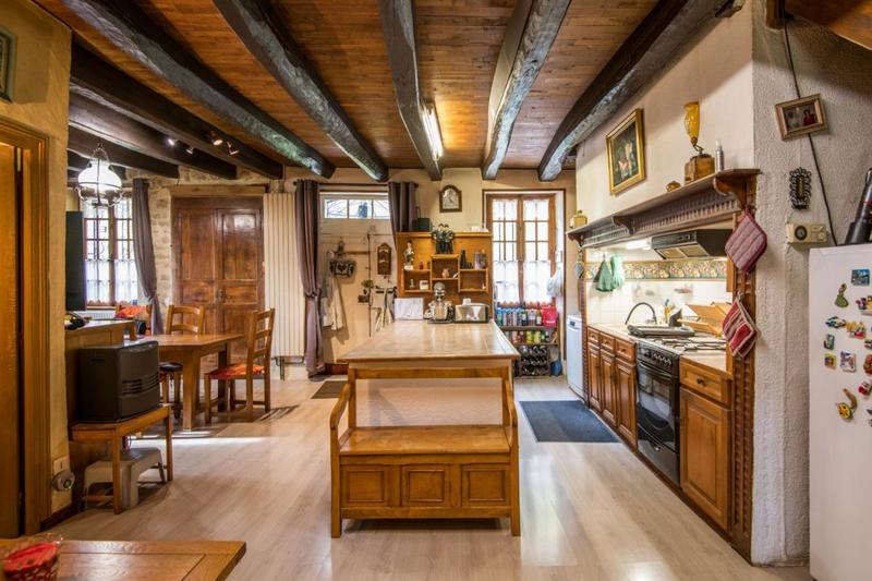 Maison en pierre - 130 m² - 5 pièces