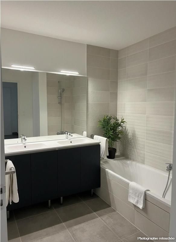 Appartement - 97 m² - 4 pièces