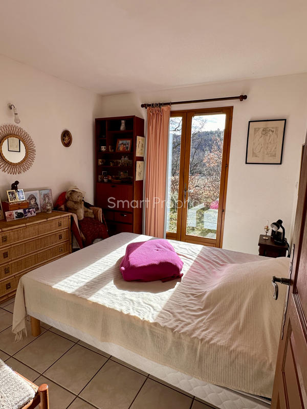 Villa - 93 m² - 5 pièces