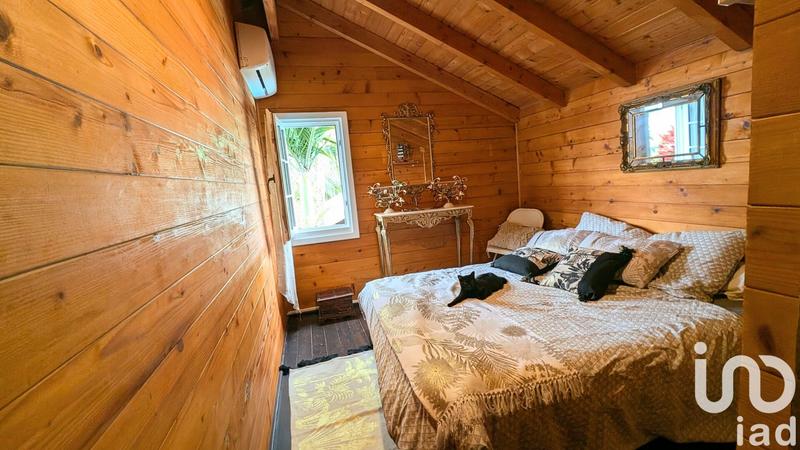 Maison - 260 m² - 10 pièces