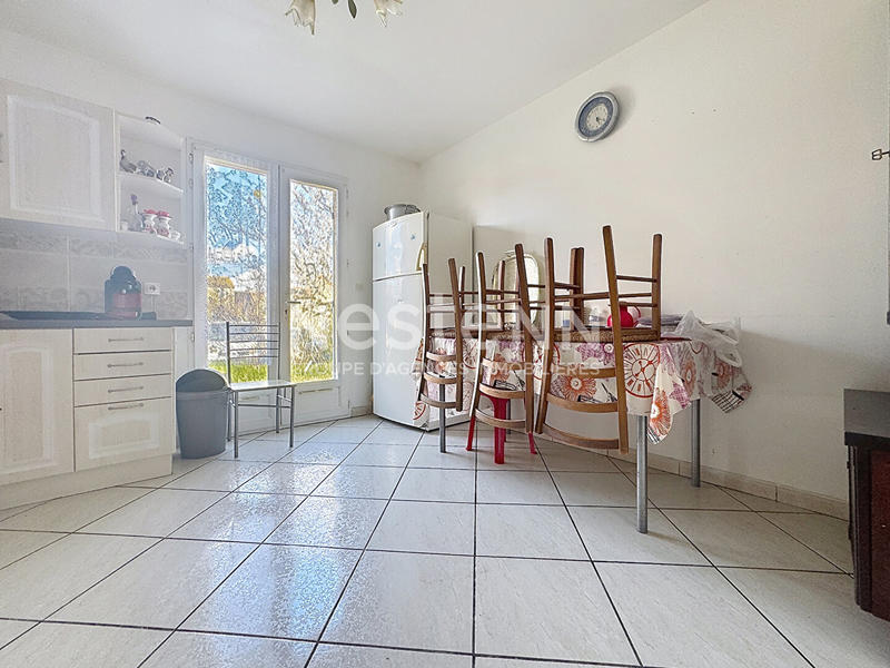 Maison - 110 m² - 5 pièces