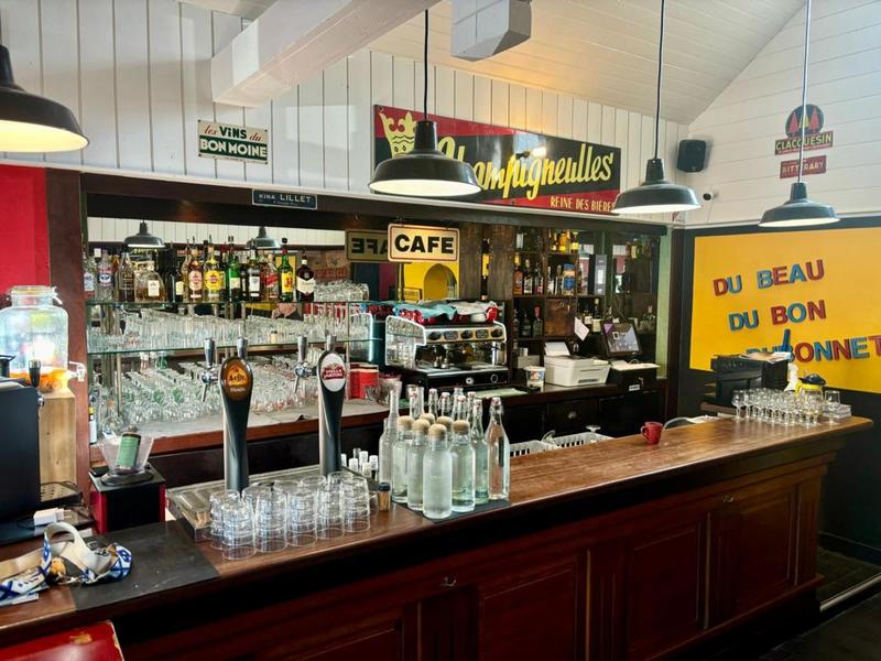 Fonds de commerce - 150 m²