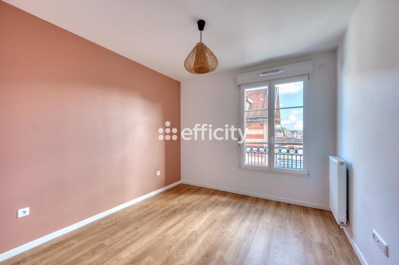 Appartement - 80 m² - 4 pièces