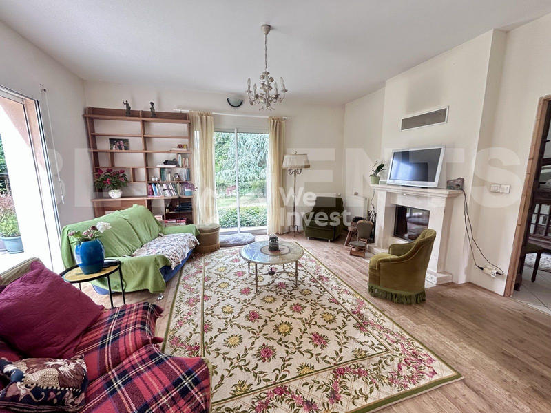 Maison - 165 m² - 7 pièces