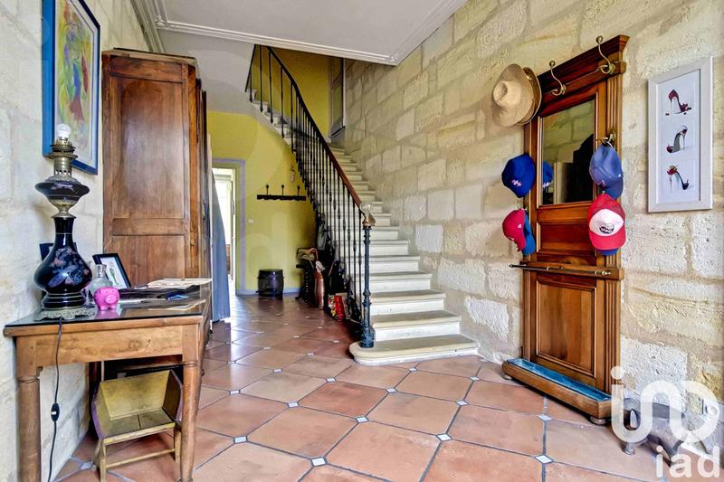 Maison - 357 m² - 11 pièces