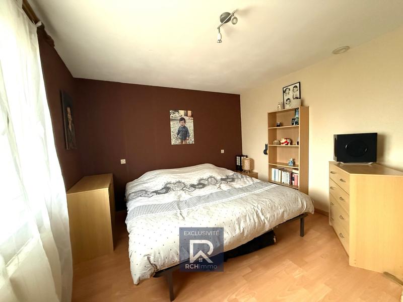 Maison traditionnelle - 94 m² - 4 pièces