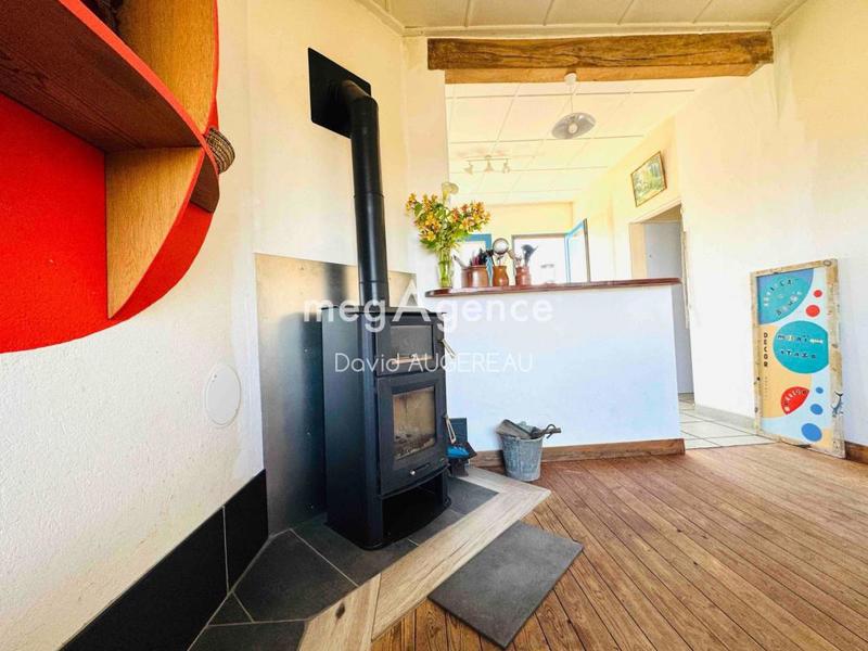 Maison traditionnelle - 122 m² - 7 pièces