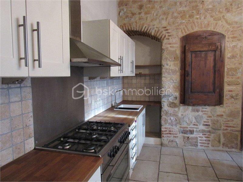 Maison - 177 m² - 9 pièces