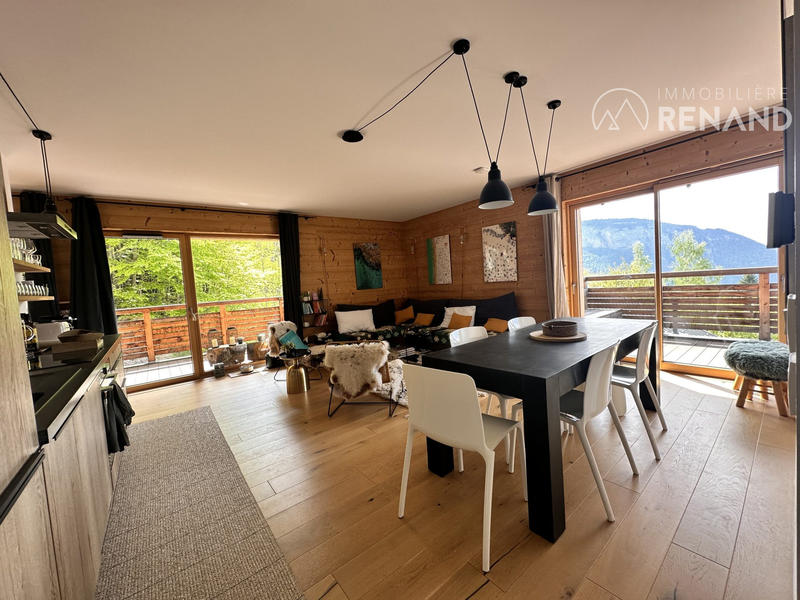 Appartement - 72 m² - 4 pièces