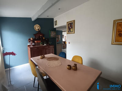 Maison - 97 m² - 4 pièces