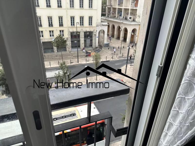 Appartement - 97 m² - 5 pièces