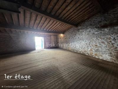 Maison en pierre - 49 m² - 2 pièces