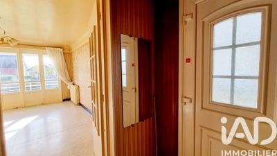 Maison - 81 m² - 5 pièces